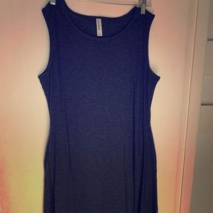 Dark grey dress WITH POCKETS!